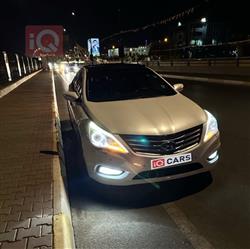 هيونداي أزيرا